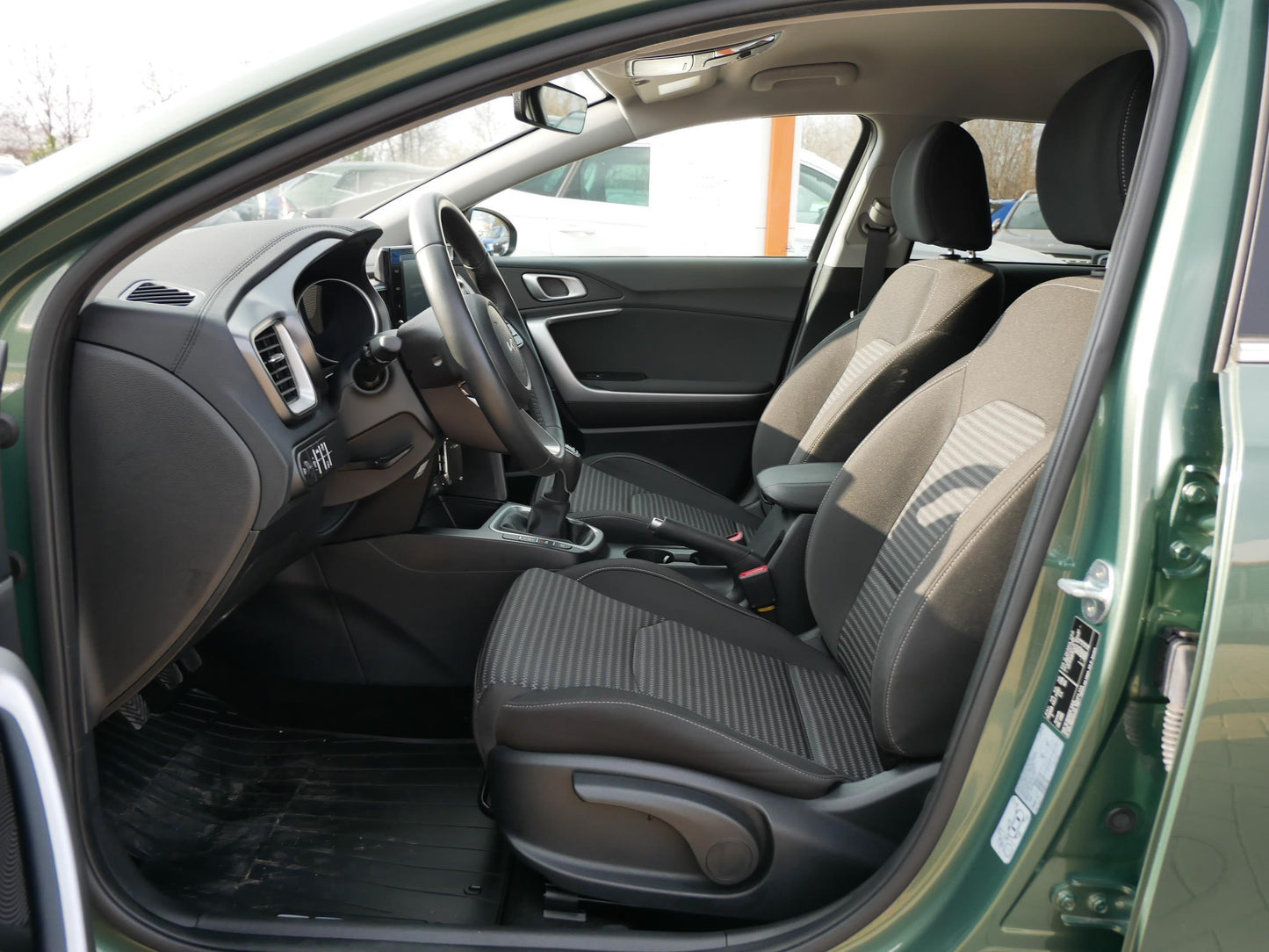 Kia Ceed 1.5 T-GDI 117 kW Exclusive