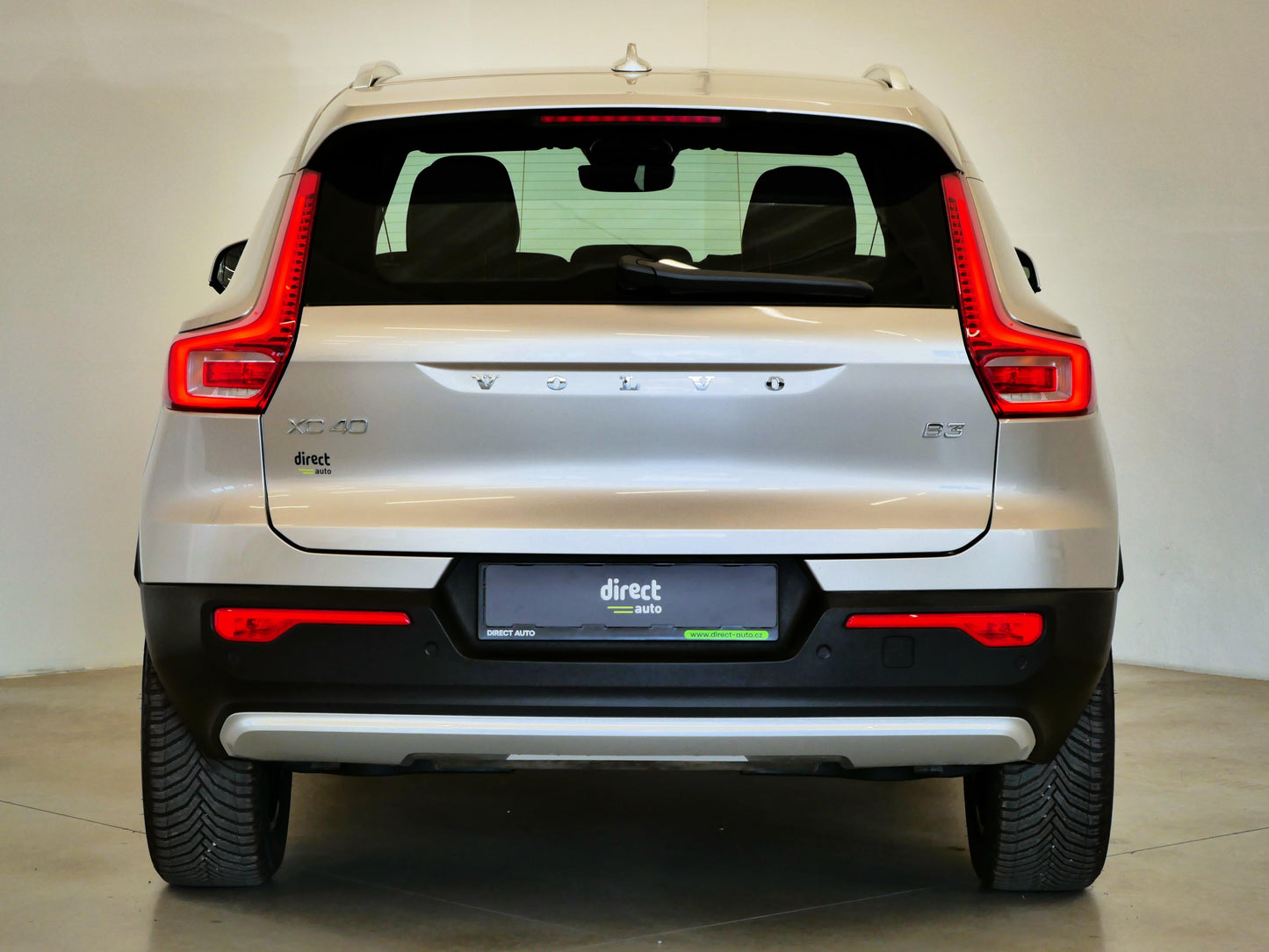 Volvo XC40 Core 2.0i B3
