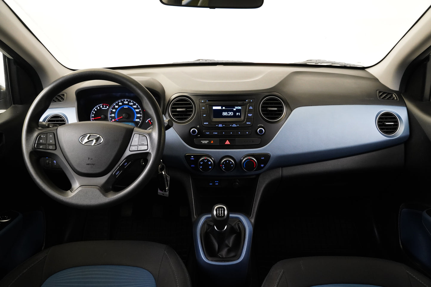 Hyundai i10 1.0i 49 kW