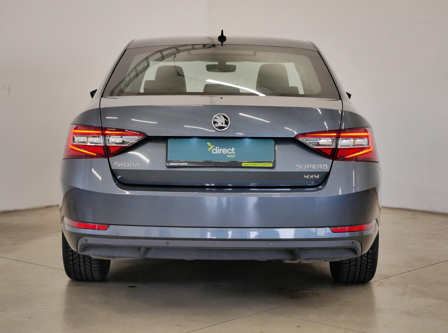 Škoda Superb 2.0 TDI 140 kW DSG 4x4 L&K