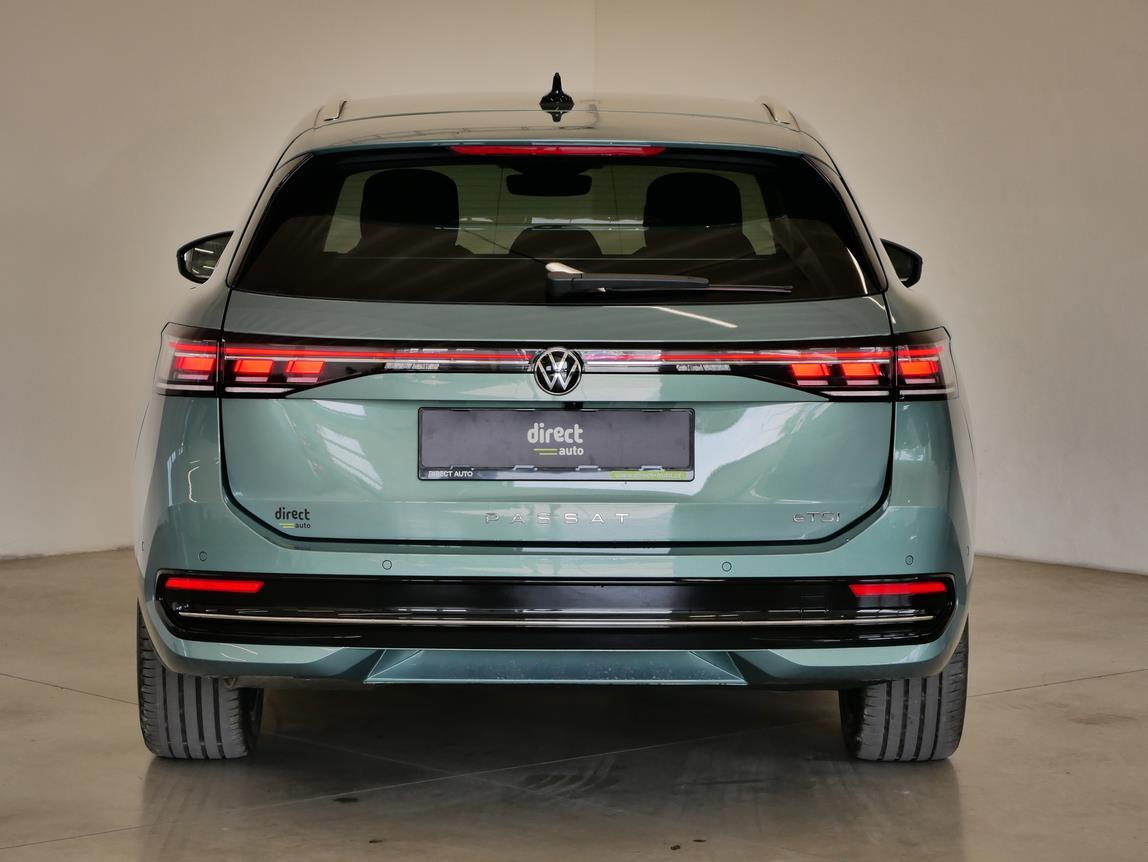 Volkswagen Passat 1.5 e-TSI 110 kW ELEGANCE