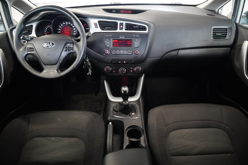 Kia Ceed 1.6 GDI 99 kW – foto 5