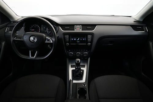Škoda Octavia 1.6 TDI 81 kW Style – foto 5