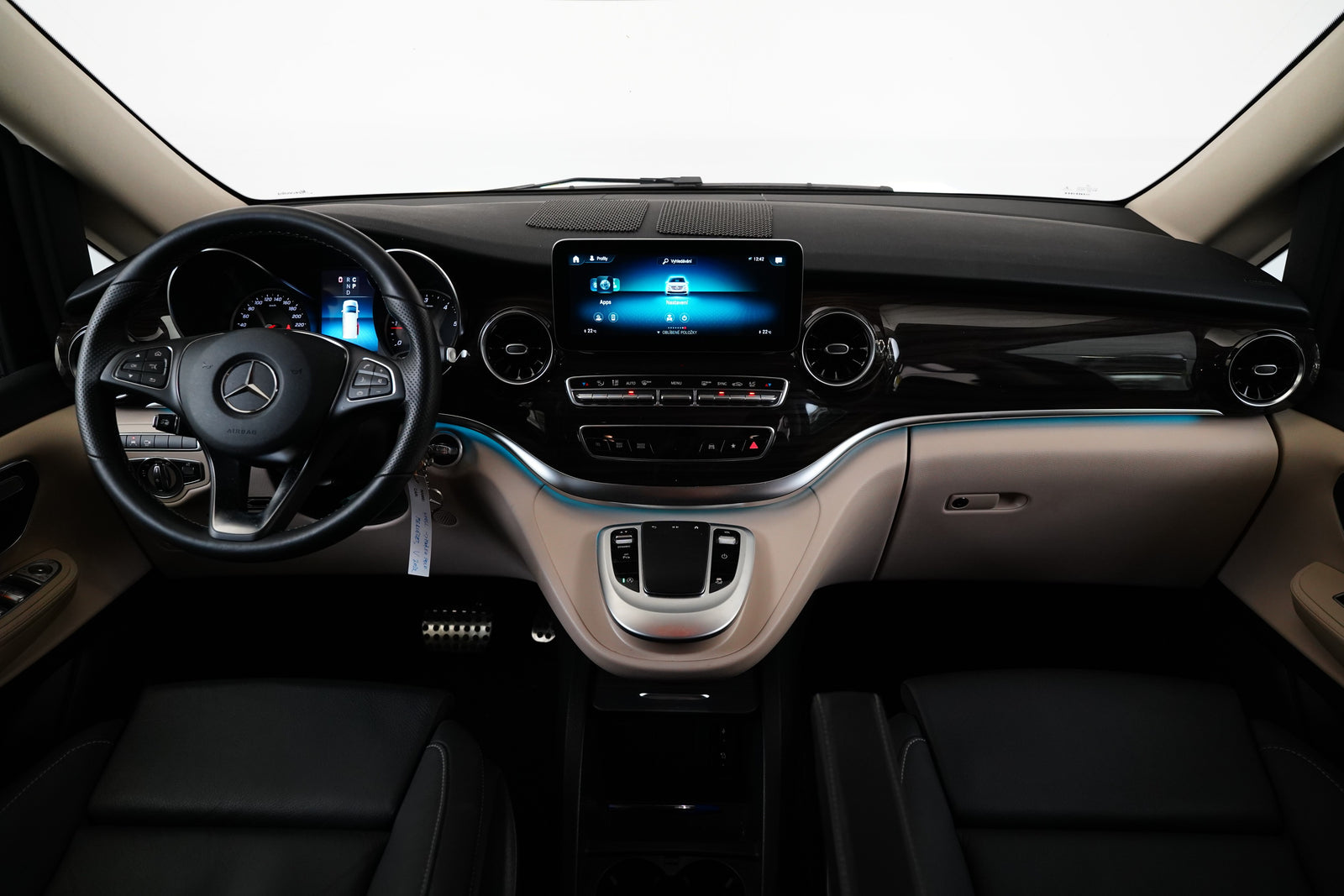 Mercedes-Benz Třídy V 300d 174 kW Marco Polo 4-Matic – foto 5