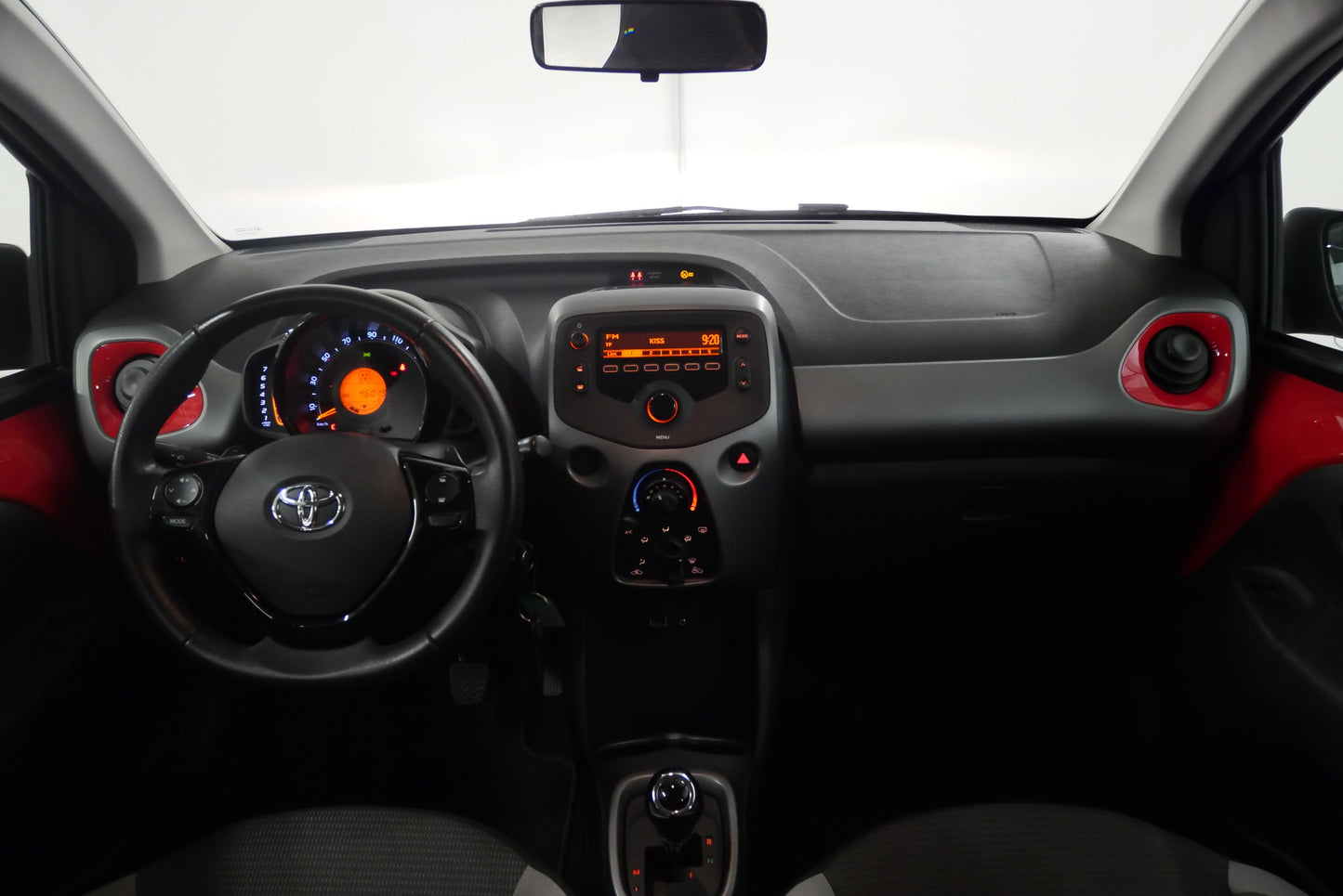 Toyota Aygo 1.0 VVT-i 53 kW X-Play