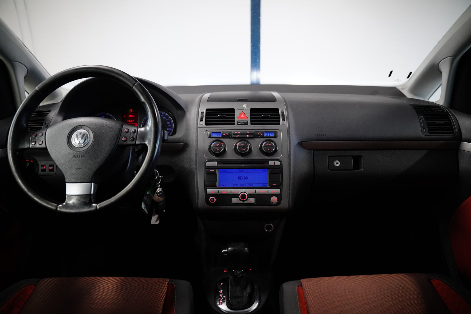 Volkswagen Touran 2.0 TDI 125 kW CrossTouran – foto 5