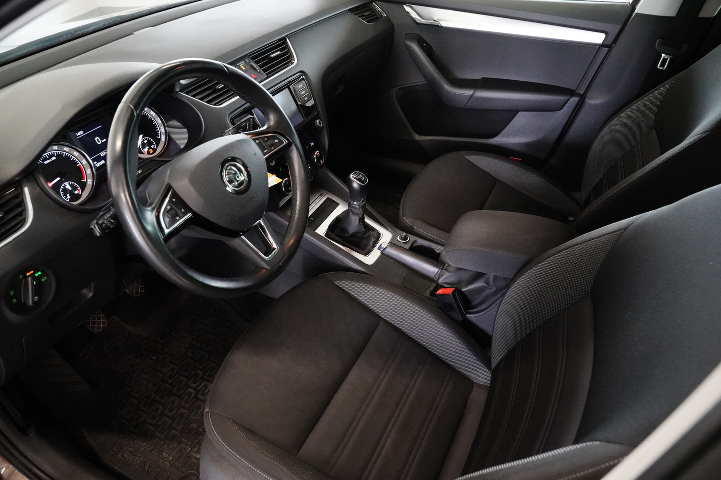 Škoda Octavia 1.6 TDI 85 kW Ambition