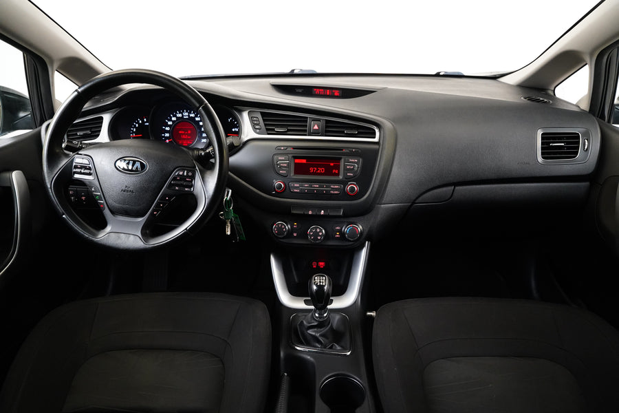 Kia Ceed 1.6 CRDI 100 kW – foto 5