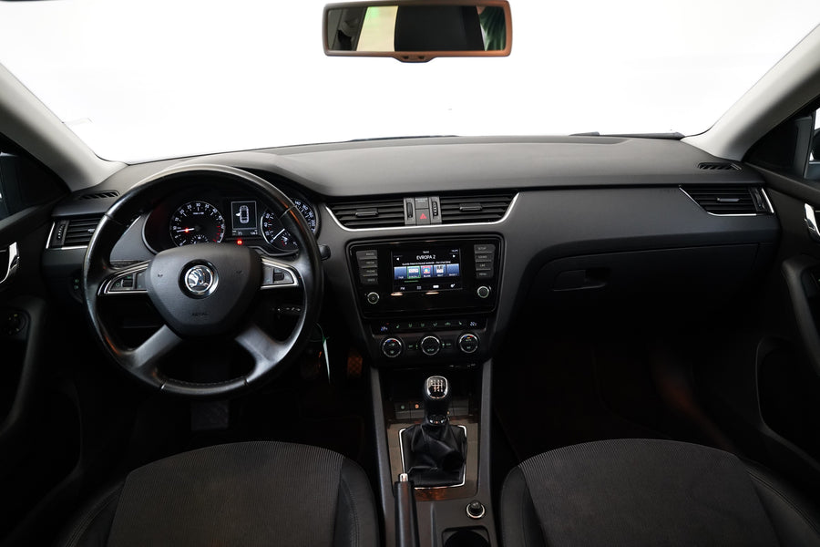 Škoda Octavia 2.0 TDI 110 kW – foto 5