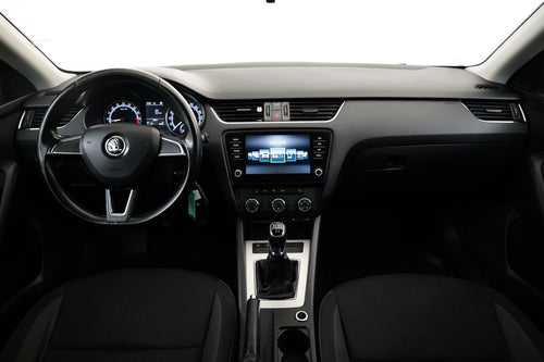 Škoda Octavia 1.6 TDI 85 kW Ambition – foto 5