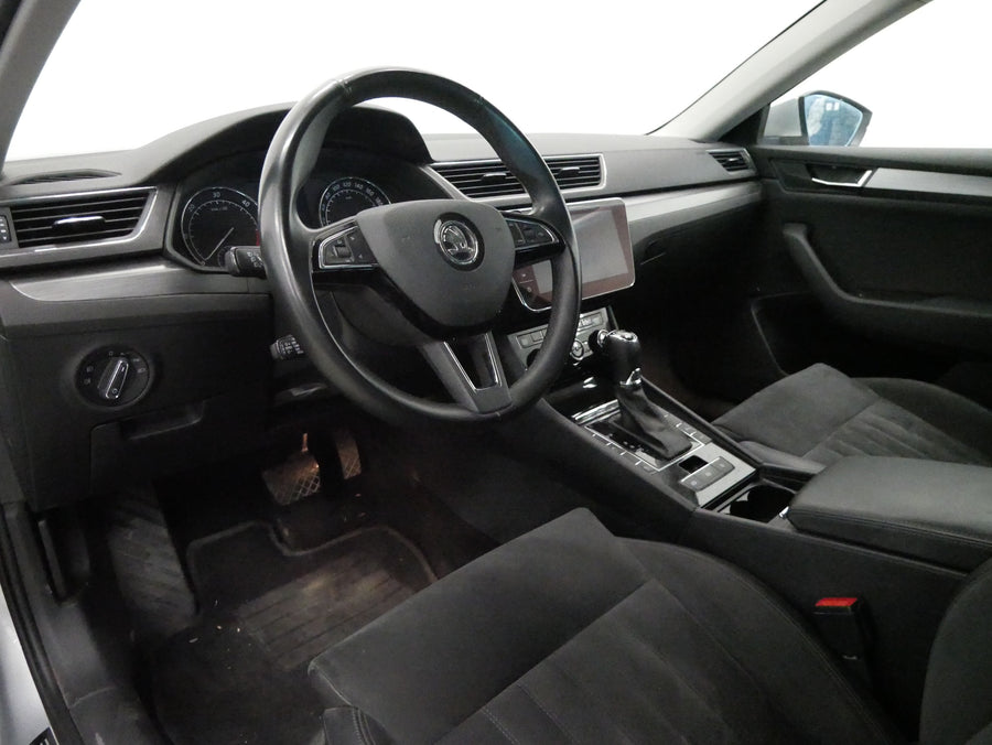 Škoda Superb 2.0 TDI 140 kW 4X4 Style – foto 5