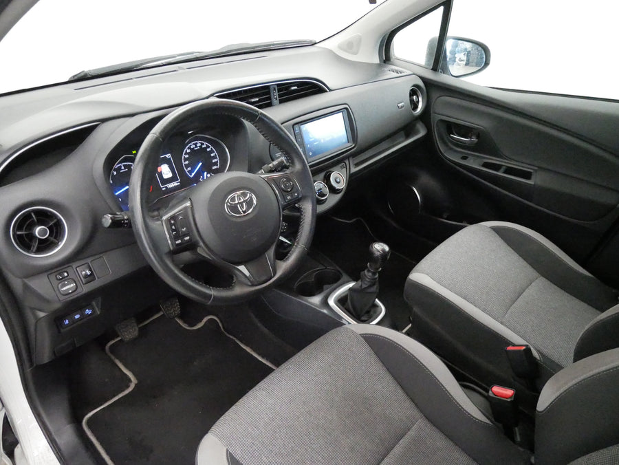Toyota Yaris 1.5 VVTi MT 20Y – foto 5