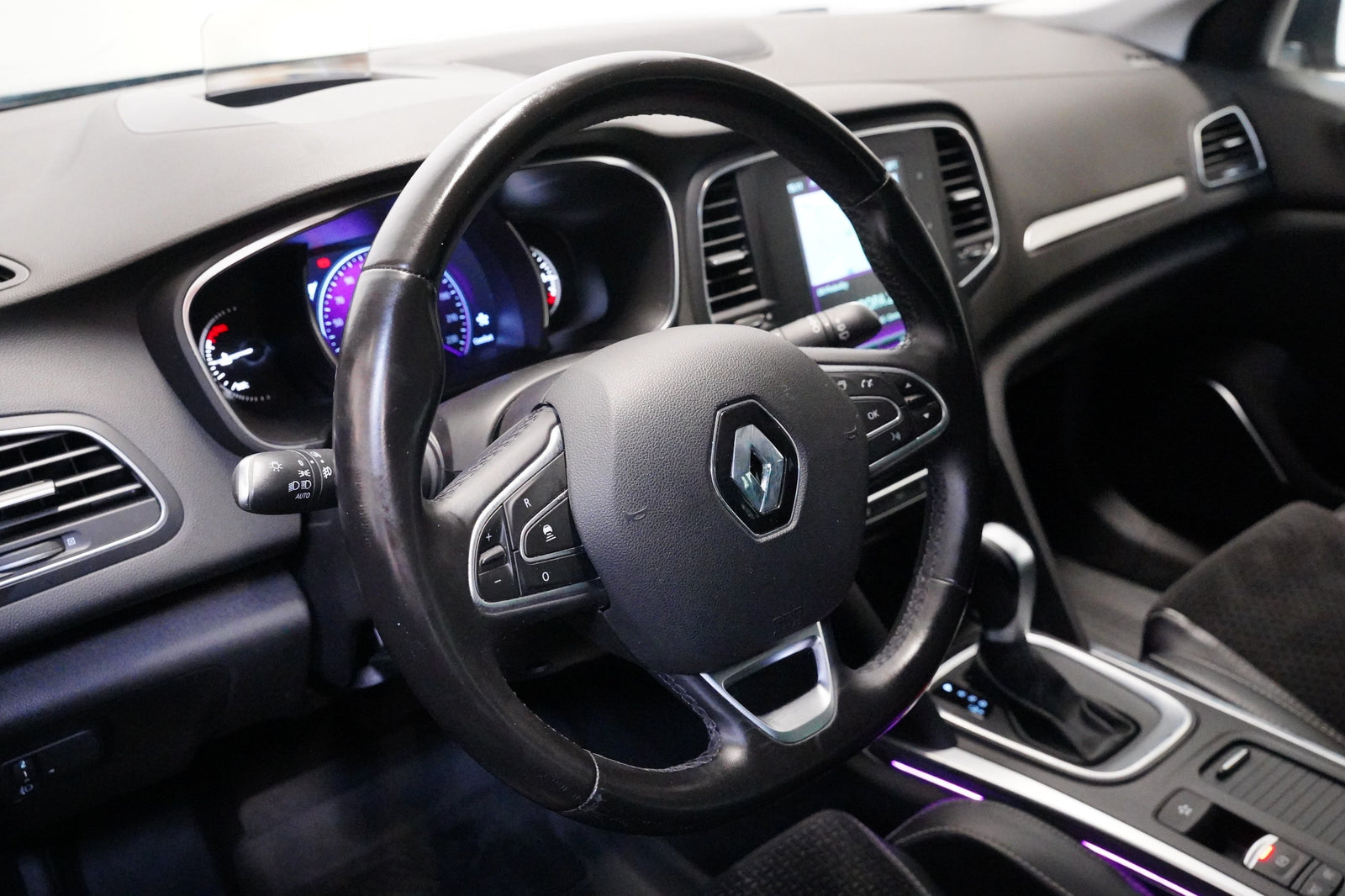 Renault Mégane 1.3 TCE 103 kW – foto 5
