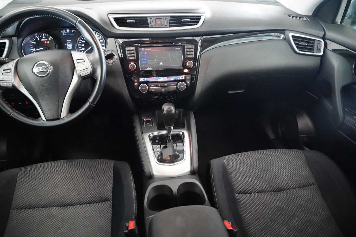Nissan Qashqai 1.2 i 85 kW N-Connecta