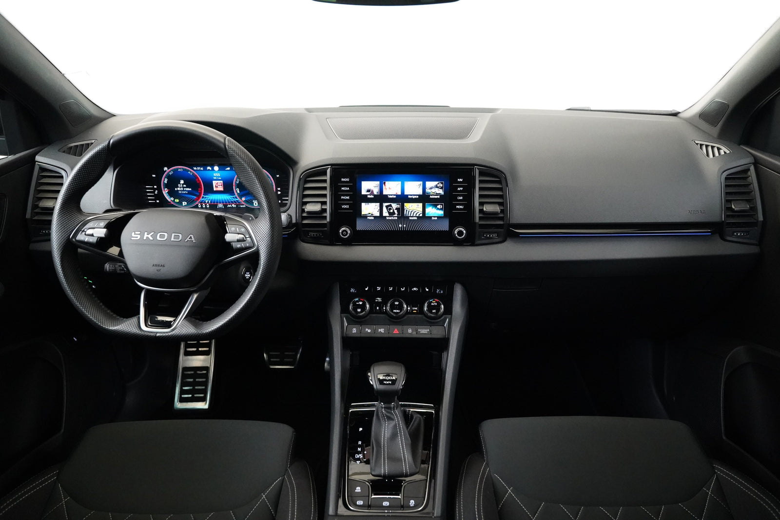 Škoda Karoq 2.0 TDI 110 kW 4x4 Sportline – foto 5