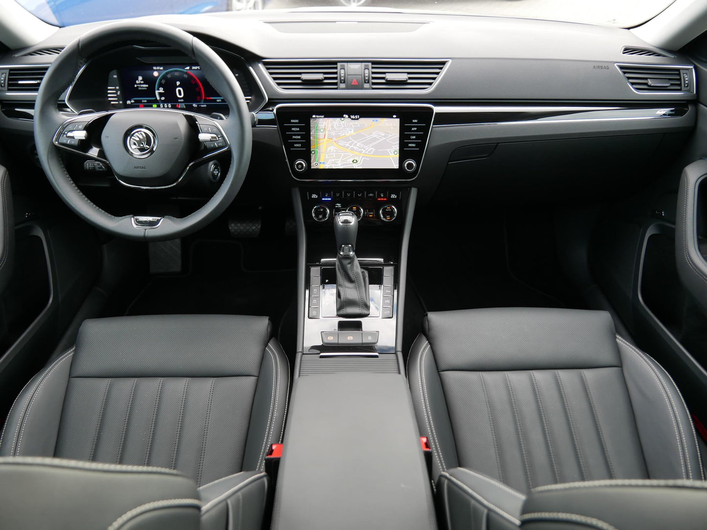 Škoda Superb 2.0 TDI 147 kW L&K