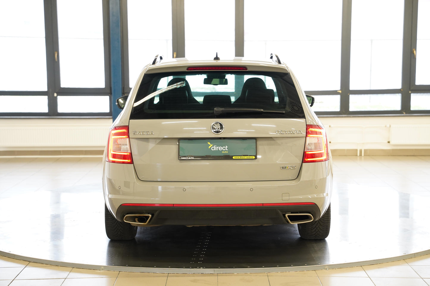 Škoda Octavia 2.0 TDI 135 kW DSG RS