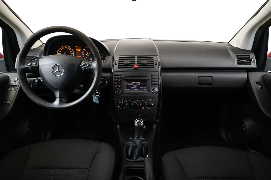 Mercedes-Benz Třídy A 160 1.5 70 kW – foto 5