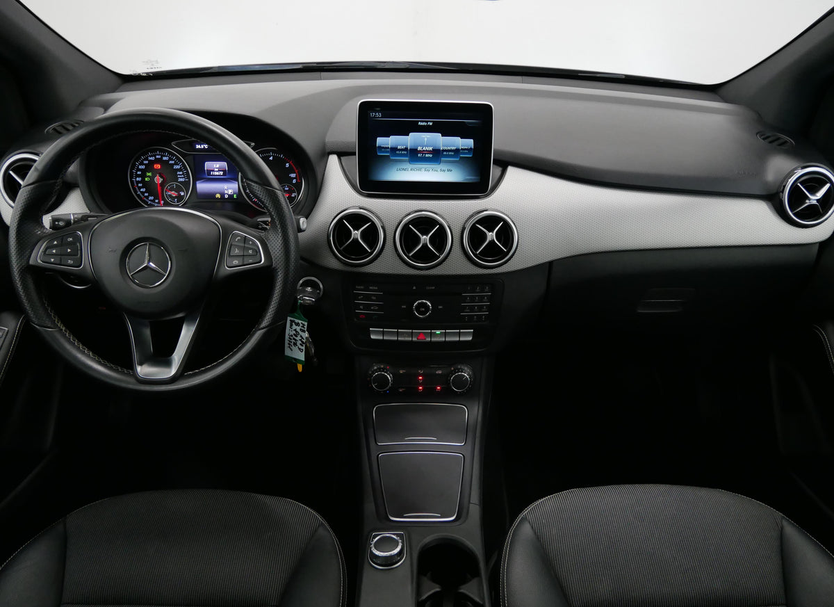 Mercedes-Benz Třídy B 180d 80 kW Urban – foto 5