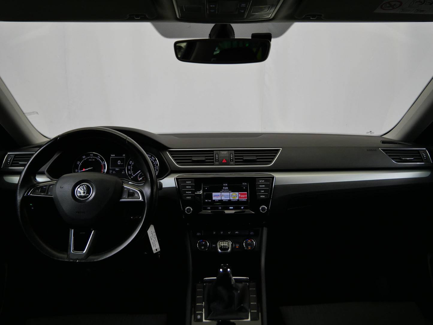 Škoda Superb 1.8 TSI 132 kW Ambition