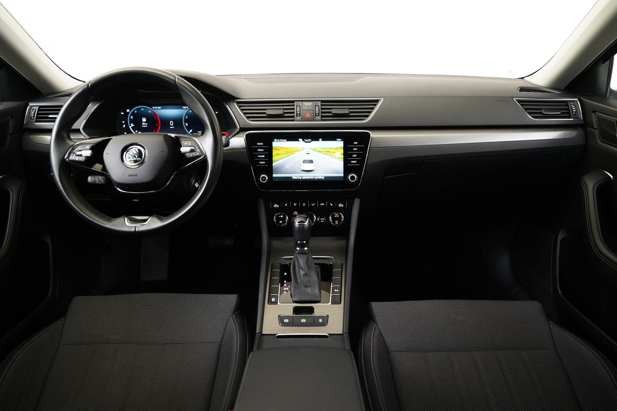 Škoda Superb 2.0 TDI 110 kW Style – foto 5