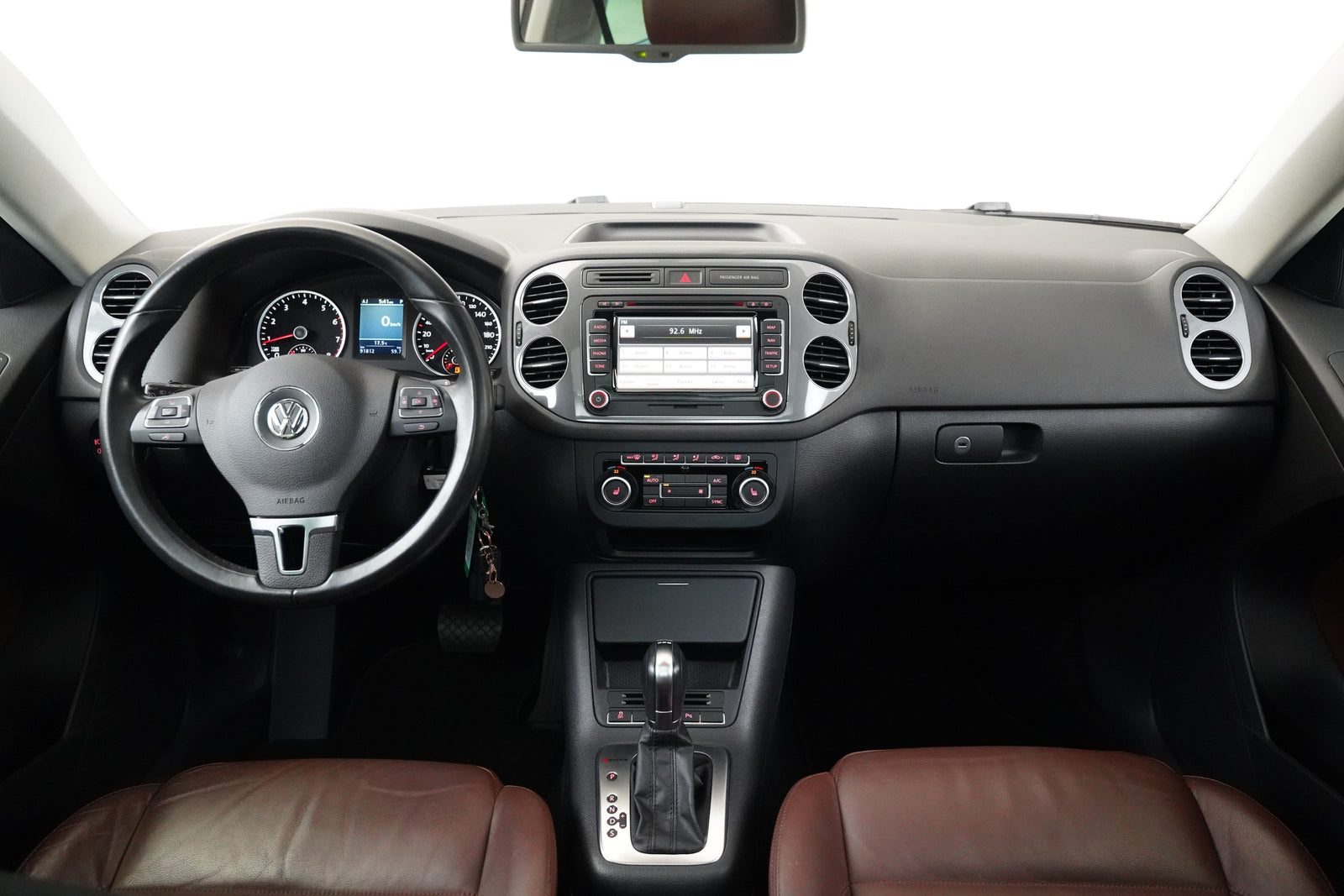 Volkswagen Tiguan 2.0 TSI 155 kW DSG 4x4 Sport – foto 5