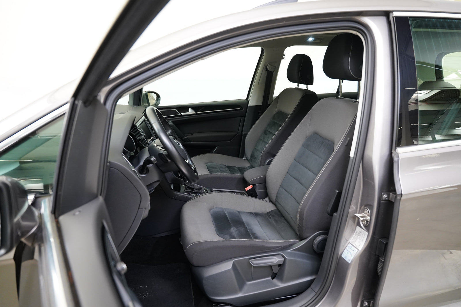 Volkswagen Golf 1.4 TSI 110 kW Highline – foto 5