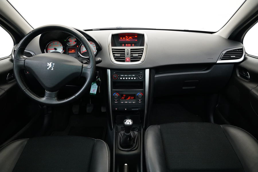 Peugeot 207 1.4 VTi 16V 77 kW Premium – foto 5