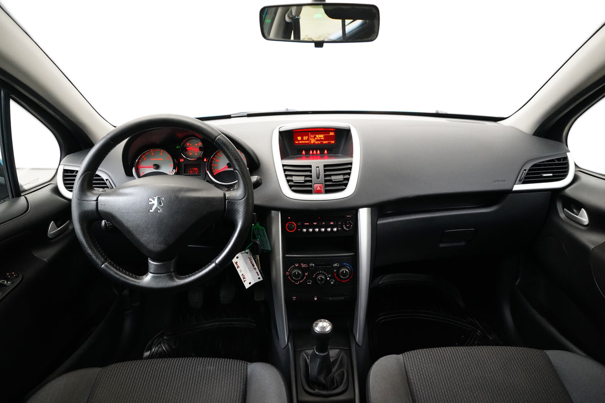 Peugeot 207 1.4 i 54 kW SW