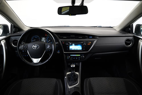 Toyota Auris 1.6i 97 kW Valvematic – foto 5