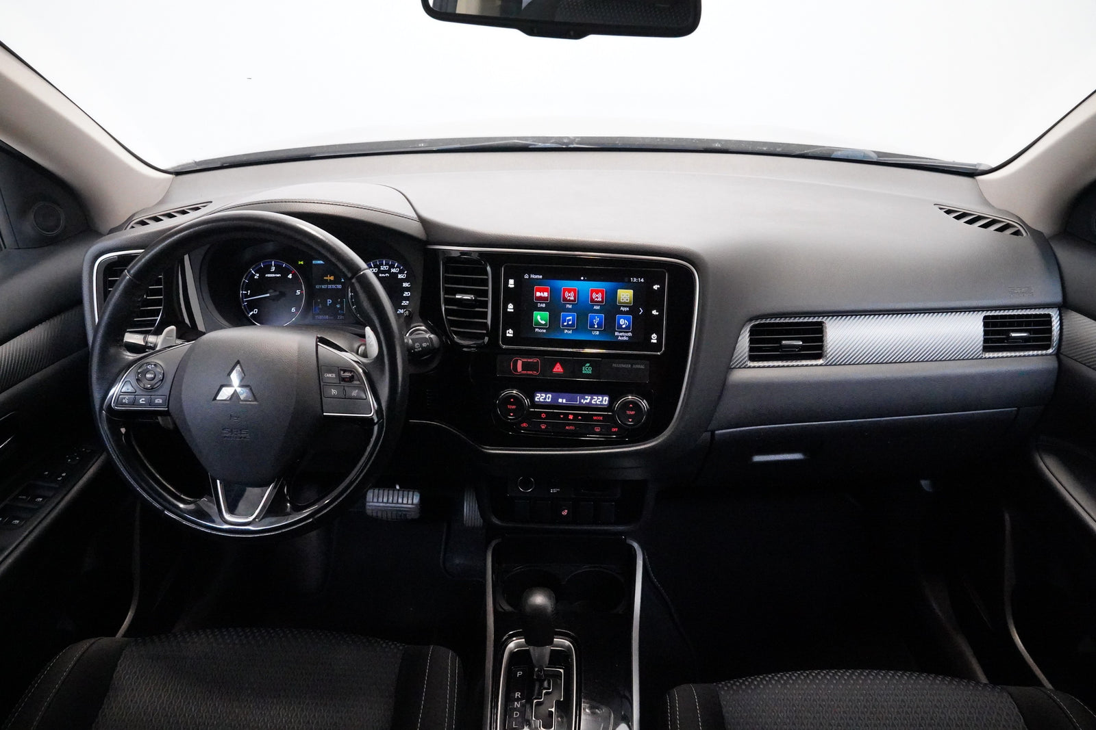 Mitsubishi Outlander 2.2 DI-D 110kW 4WD Intense+ – foto 5