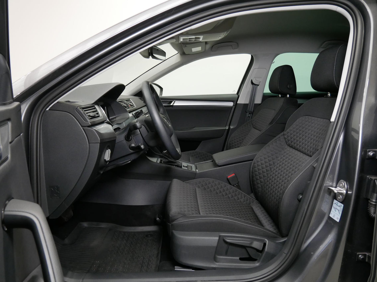 Škoda Superb 1.4 TSI iV 115 kW Ambition