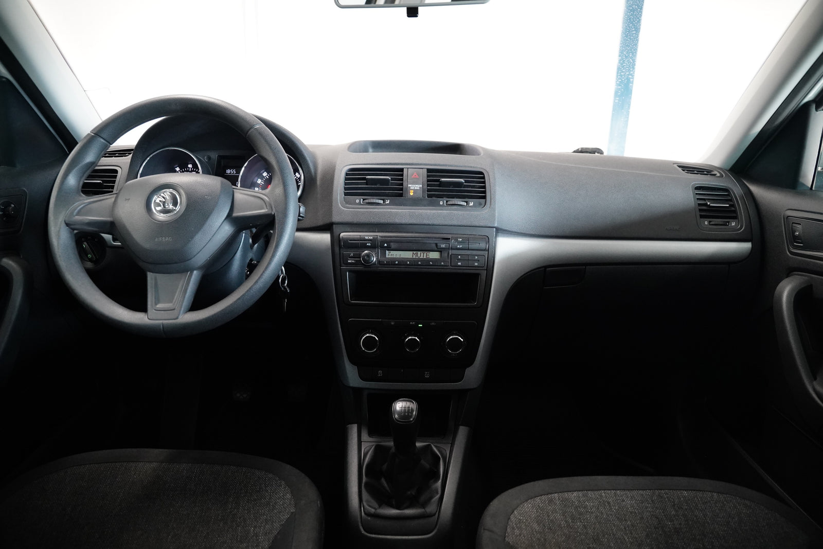 Škoda Yeti 1.2 TSI 77 kW Active Plus – foto 5