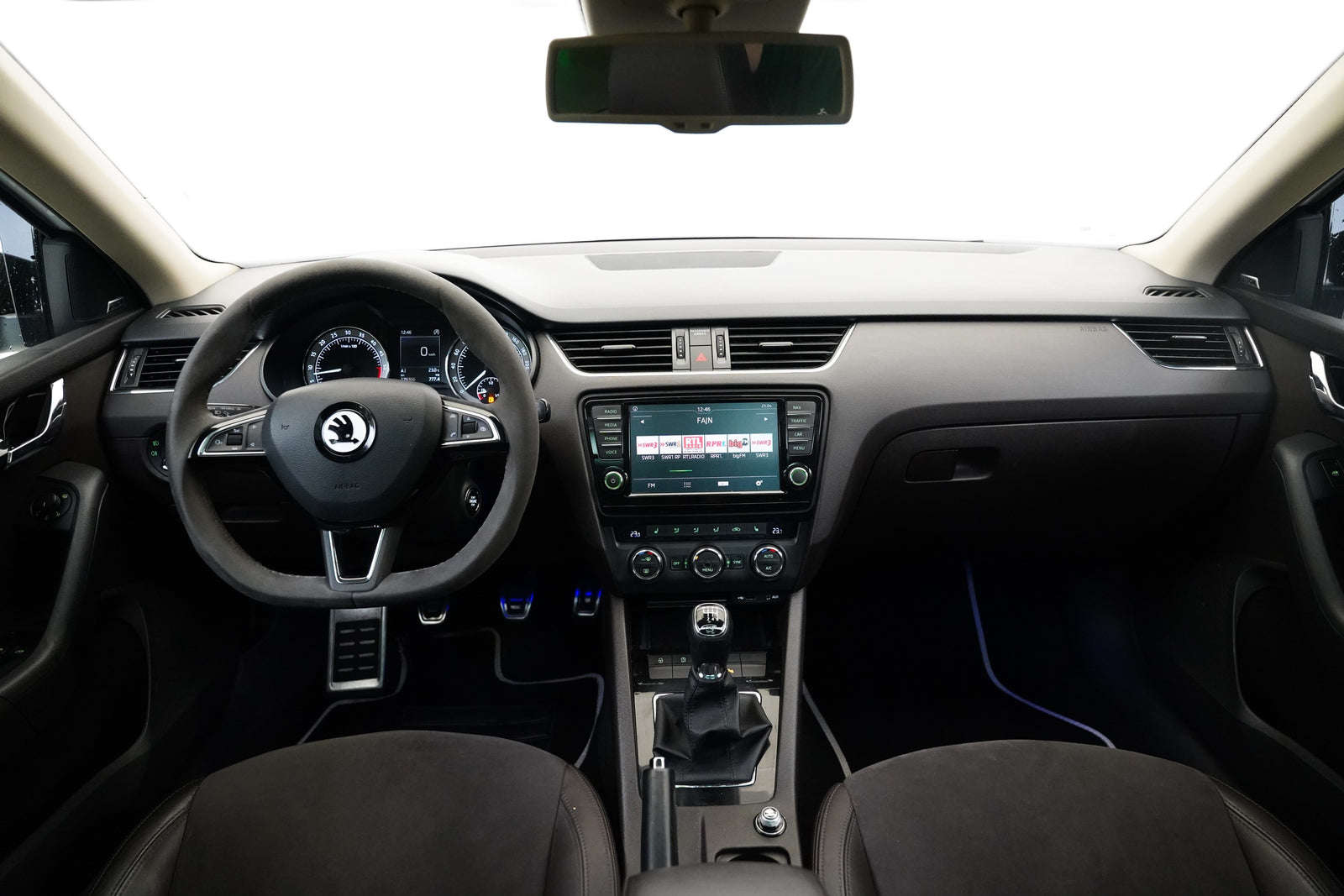Škoda Octavia 2.0 TDI 110 kW L&K – foto 5
