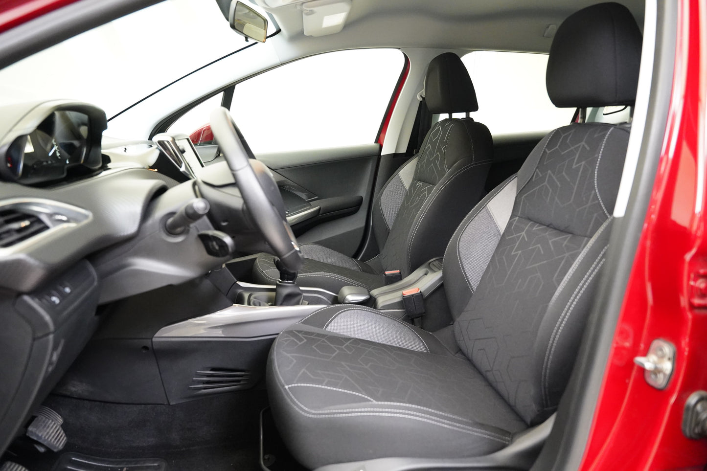 Peugeot 2008 1.2 THP 61 kW