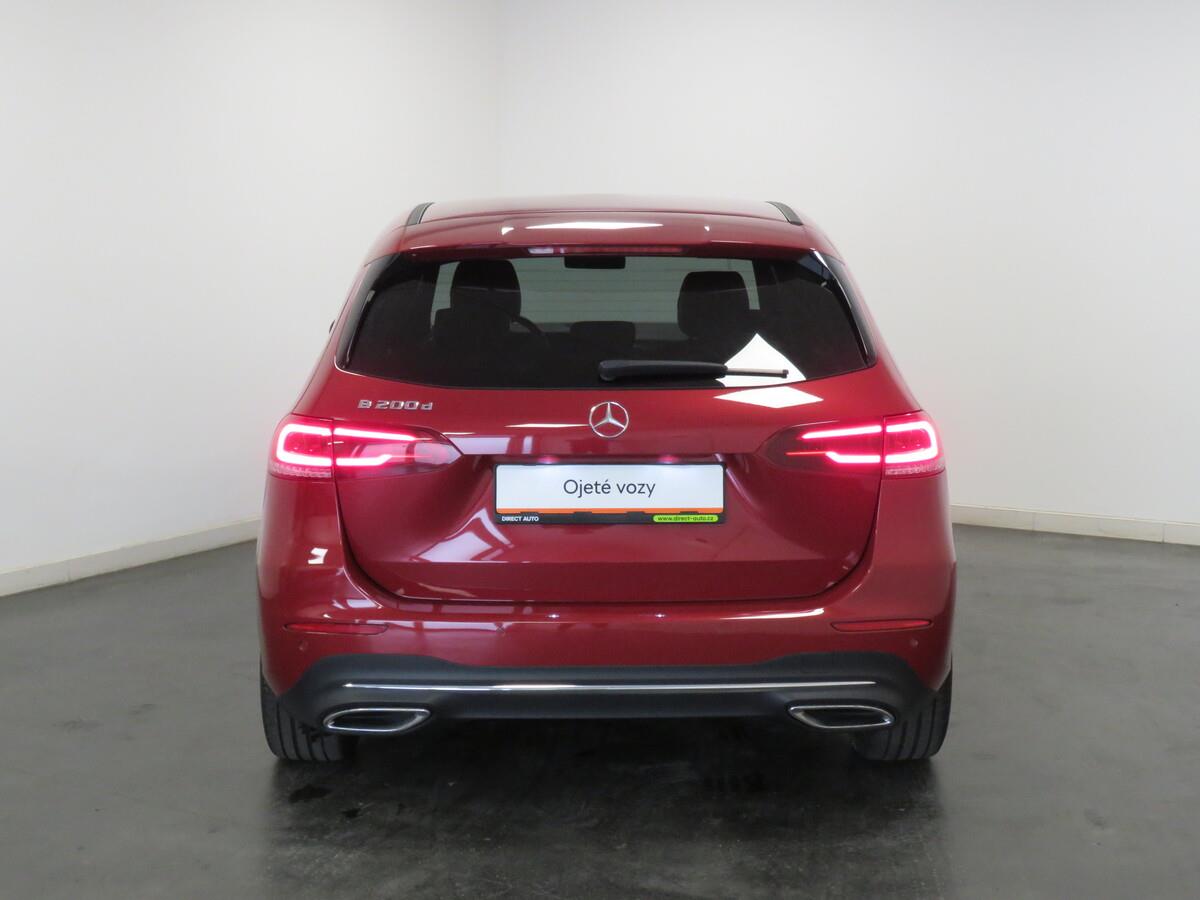 Mercedes-Benz B200 200d 110 kW