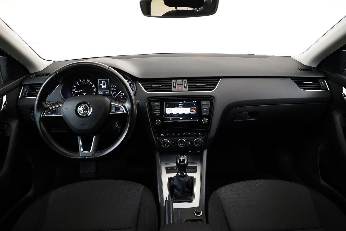 Škoda Octavia 1.6 TDI 81 kW Style – foto 5