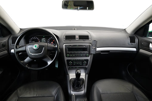 Škoda Octavia 1.9 TDI PD 77 kW Elegance – foto 5