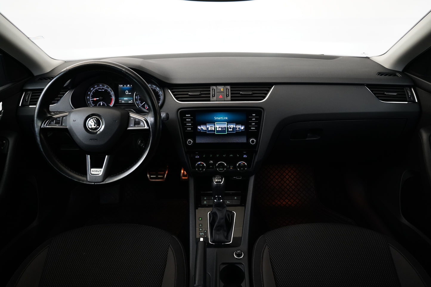 Škoda Octavia 2.0 TDI 135 kW DSG 4x4 Scout