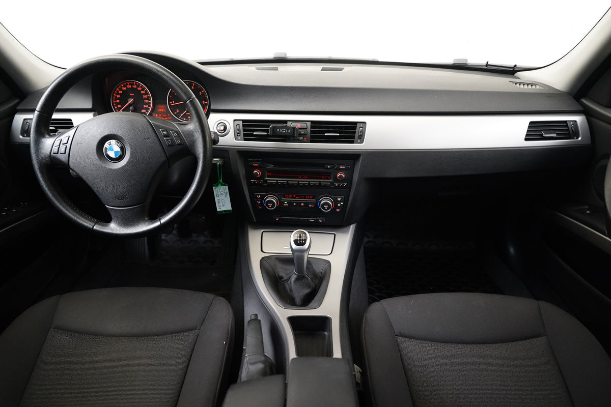 BMW Řada 3 318i 105 kW