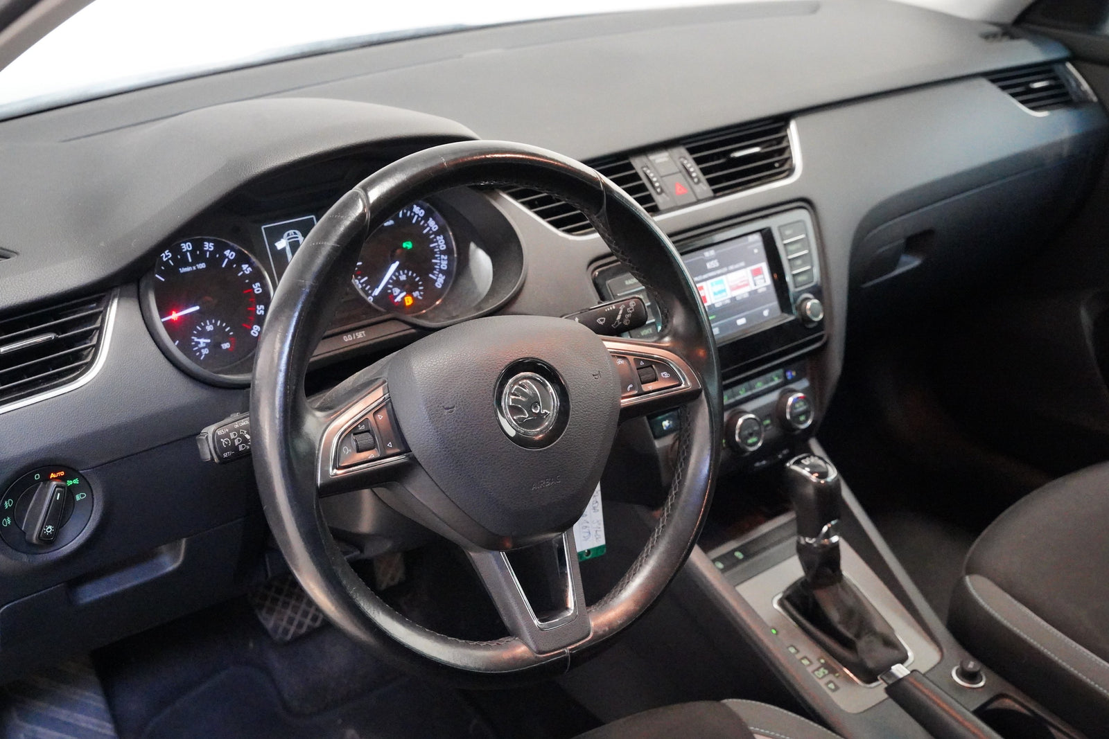 Škoda Octavia 1.6 TDI 81 kW Joy – foto 5