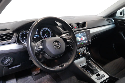 Škoda Superb 2.0 TDI 110 kW Ambition Plus – foto 5