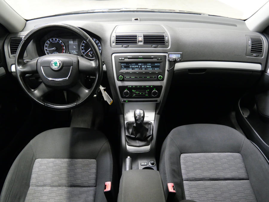 Škoda Octavia 1.6 TDI 77 kW Ambiente – foto 5