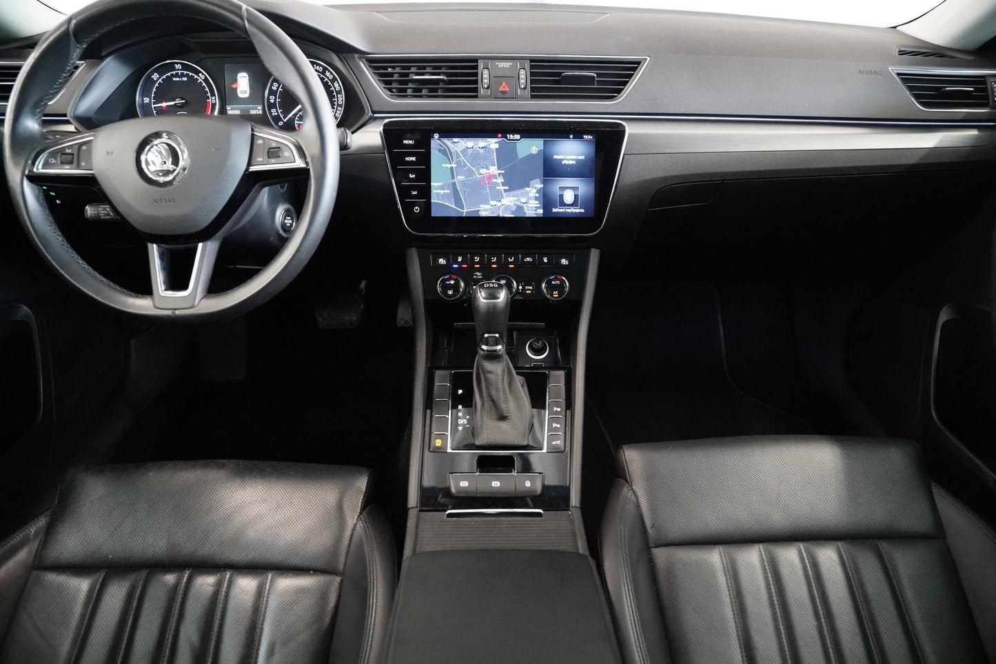 Škoda Superb 1.6 TDI 88 kW DSG Style