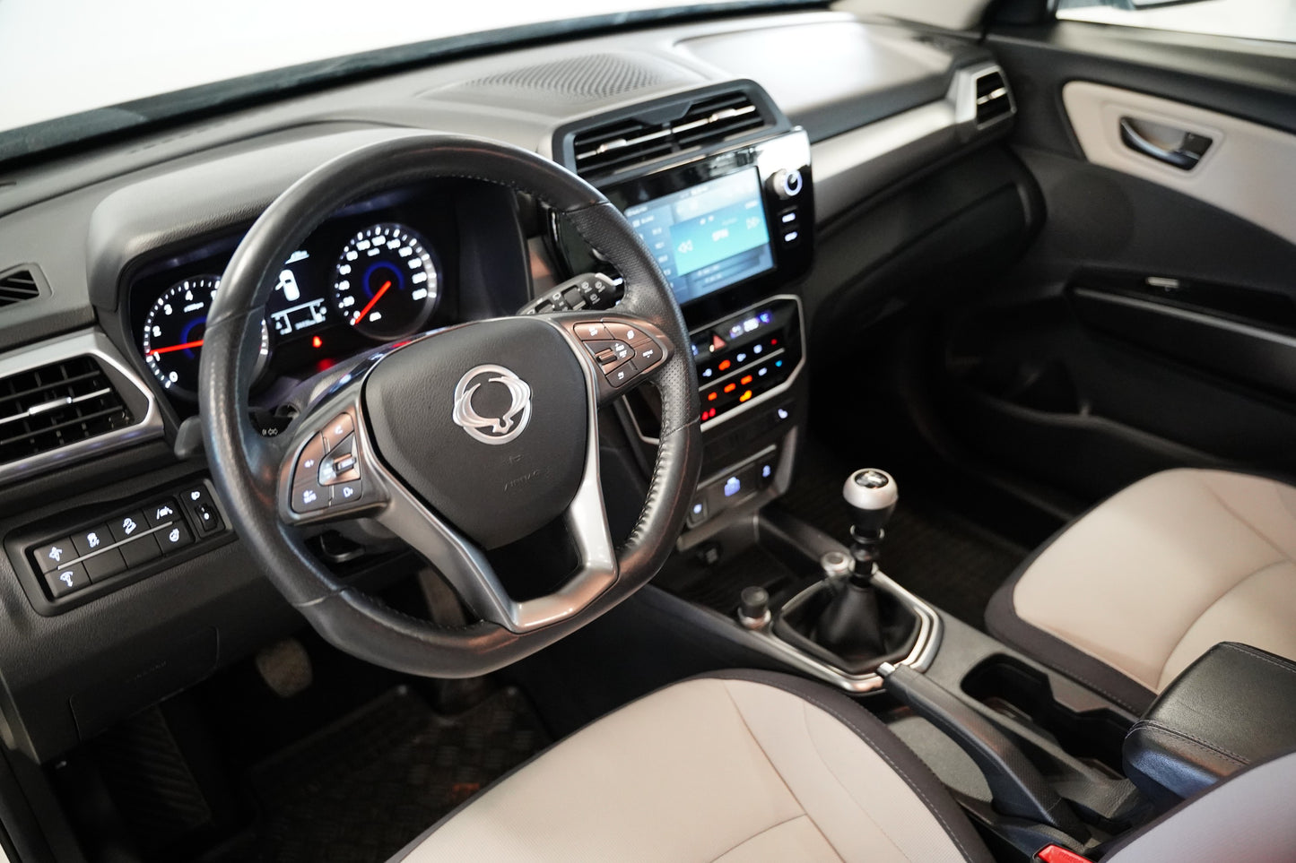 Ssang Yong Tivoli 1.5 T-GDI 120 kW Grand