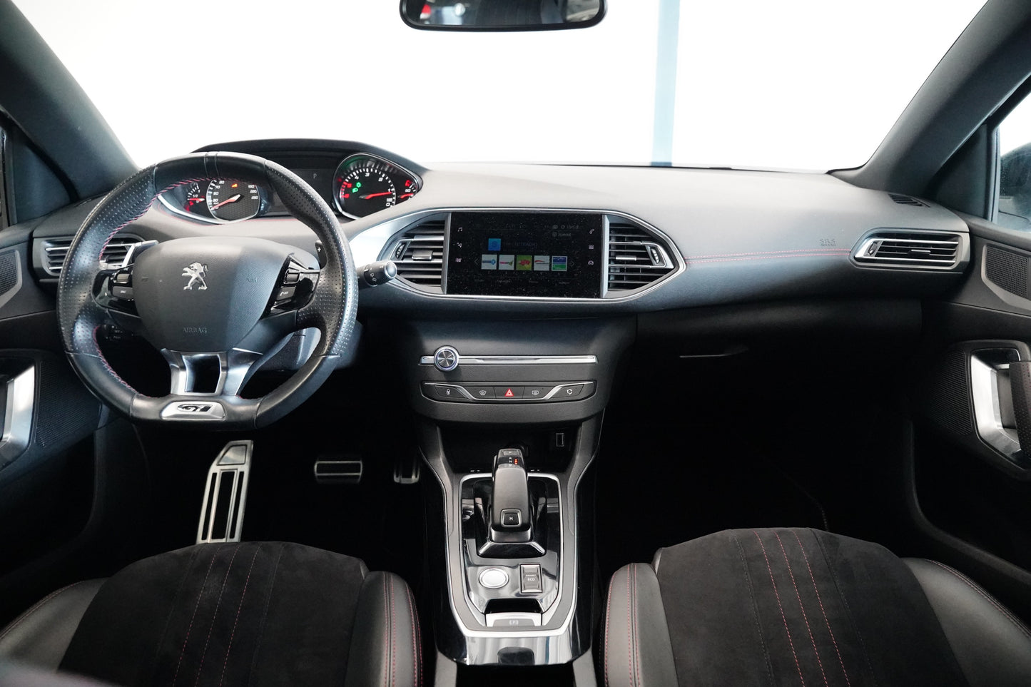 Peugeot 308 2.0 Blue-HDi 132 kW GT