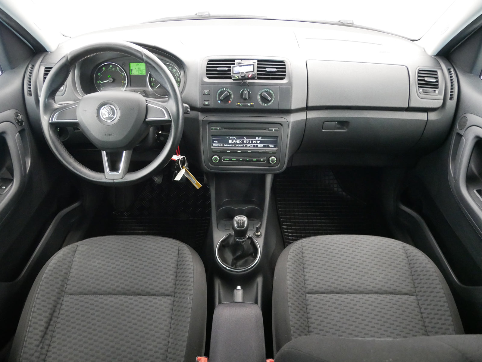 Škoda Roomster 1.2 TSI 63 kW Ambition Fresh – foto 5