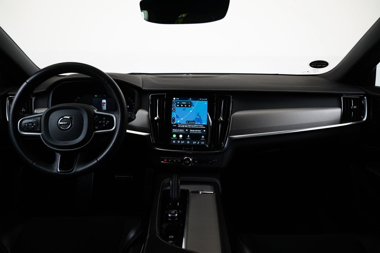 Volvo V90 2.0 B4 145 kW R-Design