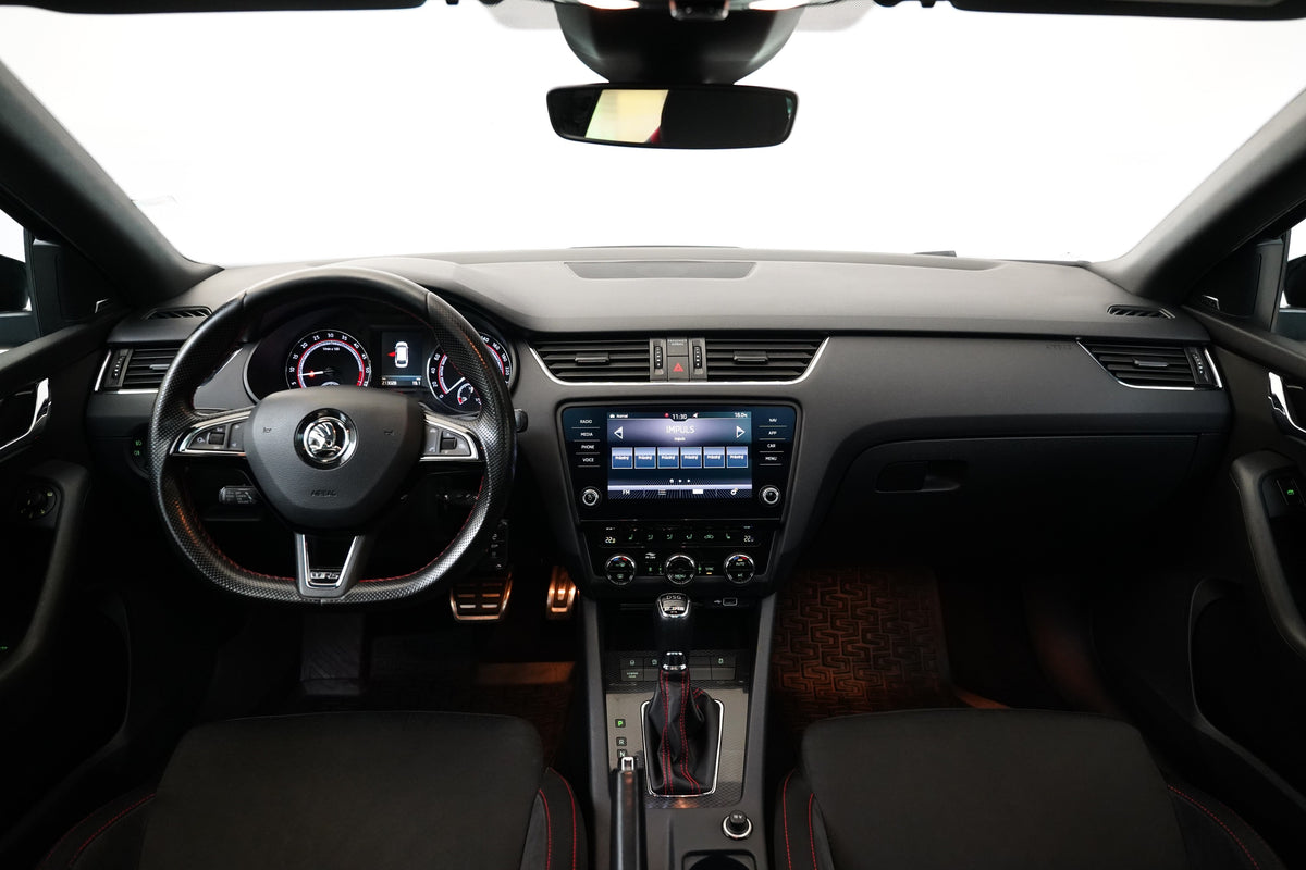 Škoda Octavia 2.0 TDI 135 kW DSG RS – foto 5