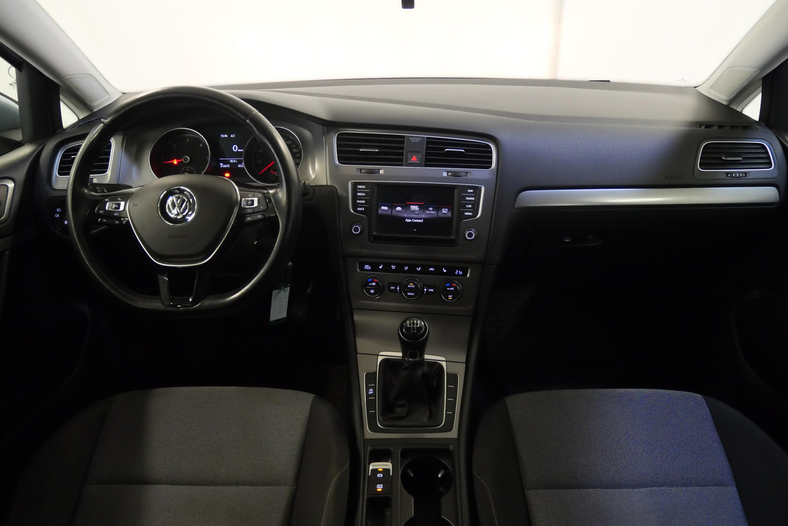 Volkswagen Golf 1.6 TDI 81 kW Comfort – foto 5